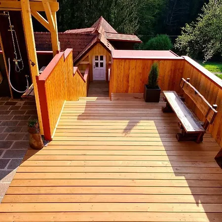샬레 Winzerhaus Suedsteiermark *